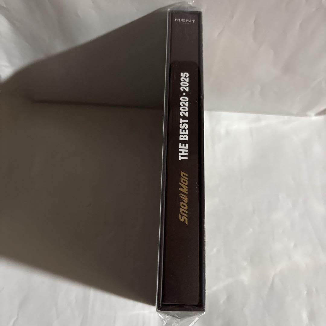  Man THE BEST 2020-2025 未開封　2枚と特典付き Snow Man THE BEST 2020 - 2025 ＊先着特典付き＊ Amazon.co.jp